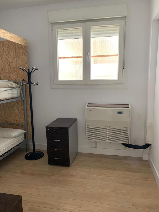 Hostel Central 2*